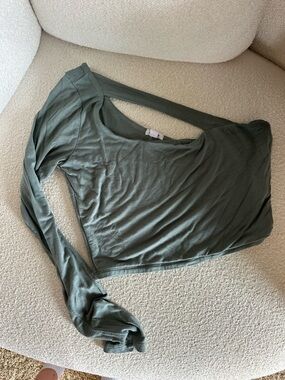 Garage Olive Green Long-Sleeve Women's crop top